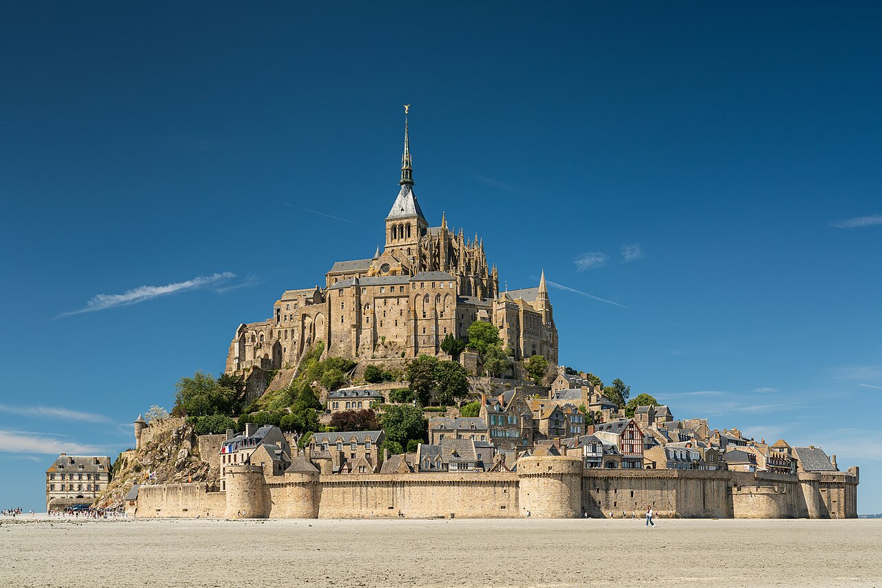 Le Mont-Saint-Michel et sa baie, visite en autocar privé avec chauffeur depuis Paris